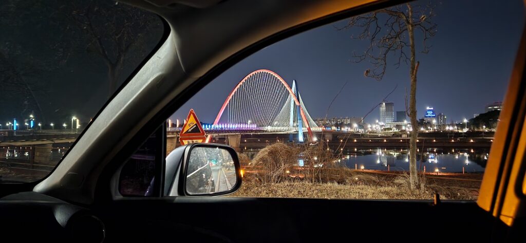 커스텀와이? 뭐 하는 곳이야?